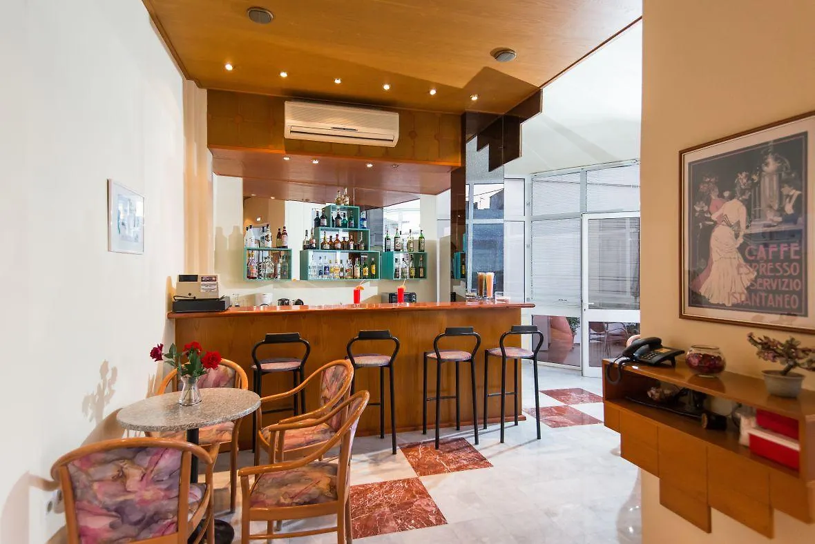 ** Aparthotel Daisy Hotel Apartments Rethymno  Greece