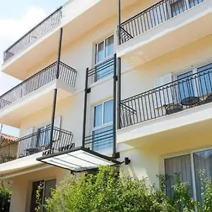 Ξενοδοχείο Ξενοδοχείο Χανιώτη